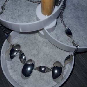 SILVERSTONE Tri-pendant Necklace